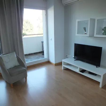 Acogedor Con Piscina Comunitaria Y Parking En Roses, Cerca De La Playa Y Atracciones - Es-204-39 Apartment
