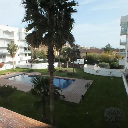 Acogedor Con Piscina Comunitaria Y Parking En Roses, Cerca De La Playa Y Atracciones - Es-204-39 Apartment *